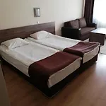 Hotel Heat Complex Family