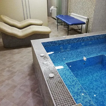 Hotel Heat Complex Family Peštera