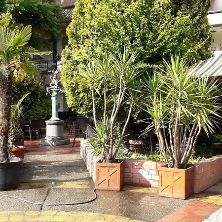 Heat Complex Family Hotel