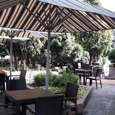 Heat Complex Family 3* 페시테라