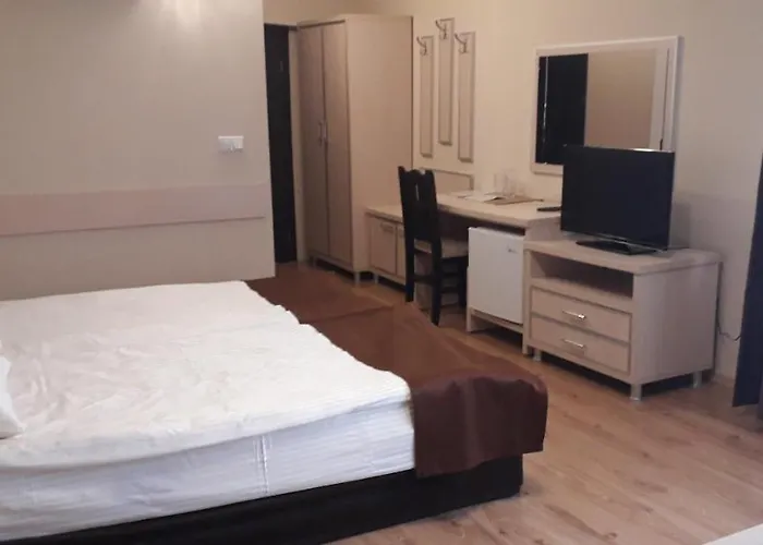 Heat Complex Family Hotel Peshtera (Pazardzhik)